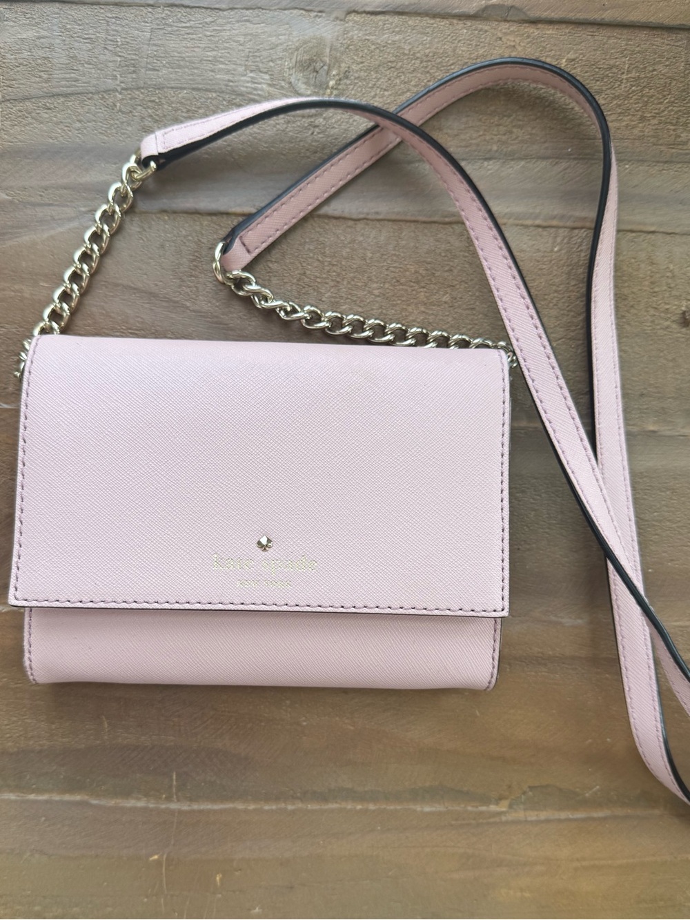 Kate Spade New York Alek Charlotte Street Crossbody Bag Pale Pink. NWOT.
